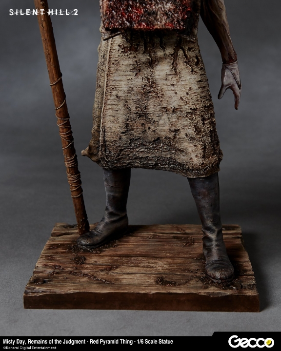 Silent Hill 2: Red Pyramid Thing 1:6 Scale Statue 34 cm