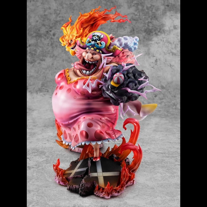 One Piece Portrait Of Pirates WA-MAXIMUM PVC Statue Charlotte Linlin Big Mom 38 cm