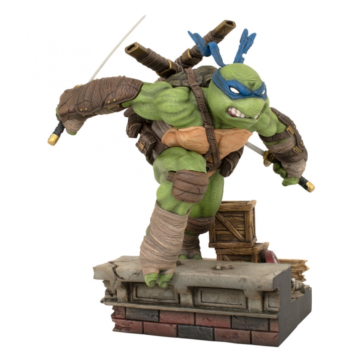 Teenage Mutant Ninja Turtles Gallery PVC Statue Leonardo 23 cm