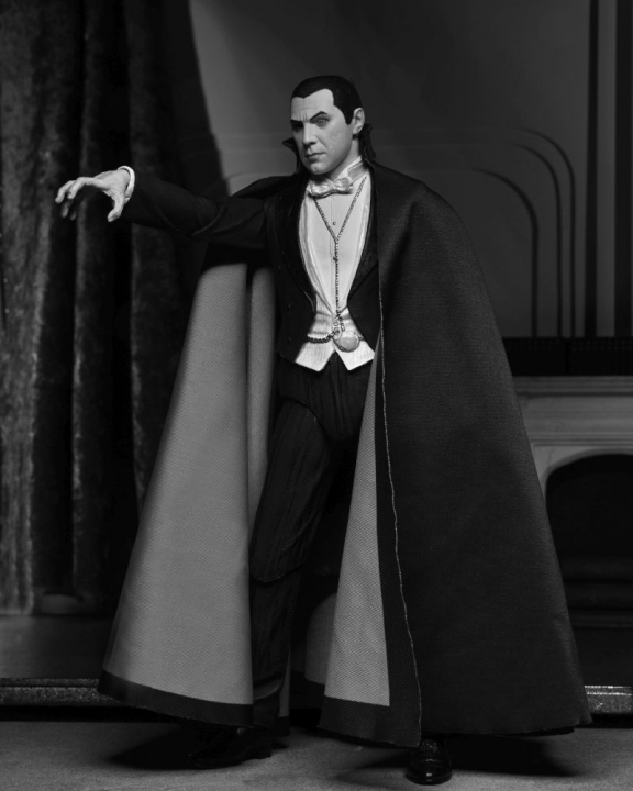 Universal Monsters: Dracula Carfax Abbey 7 inch Action Figure 17 cm