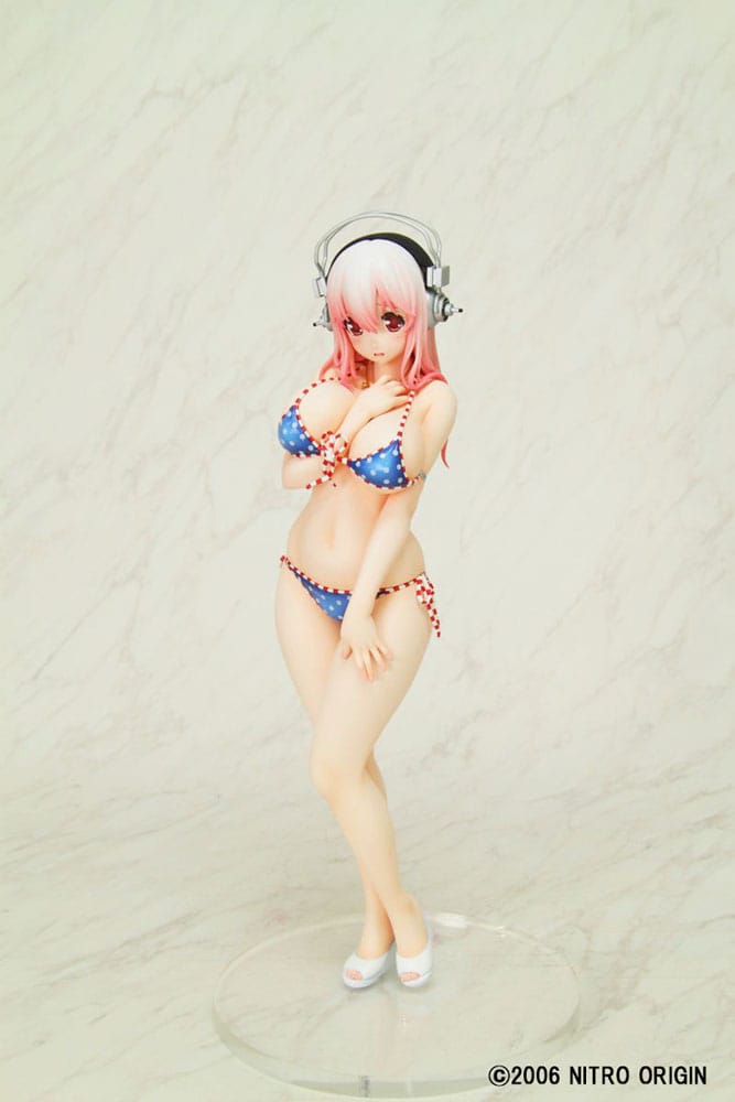 Nitro Super Sonic PVC Statue 1/6 Super Sonico Paisura Bikini Ver. Re-Run 28 cm