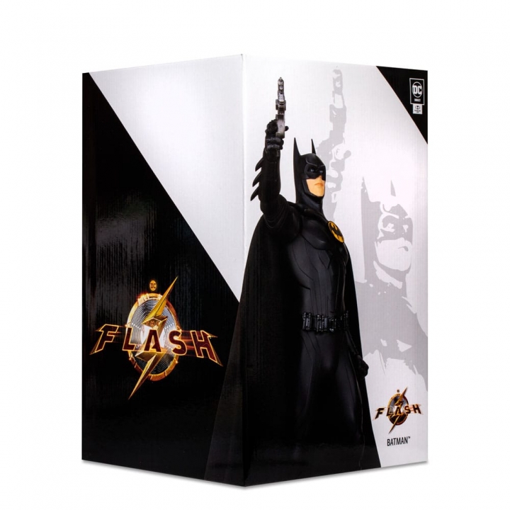 The Flash Statue The Flash (Ezra Miller) / Batman (Michael Keaton) 25-30 cm