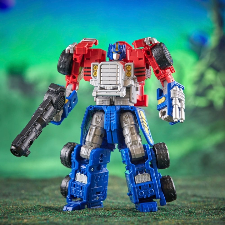 Transformers Legacy Evolution Commander Class Action Figure Armada Universe Optimus Prime 19 cm