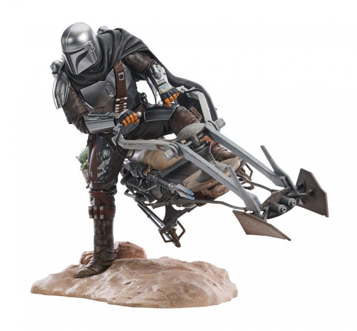 Star Wars: The Mandalorian - Premier Coll Din Djarin With Speeder Bike 1:7 Scale Statue 24 cm