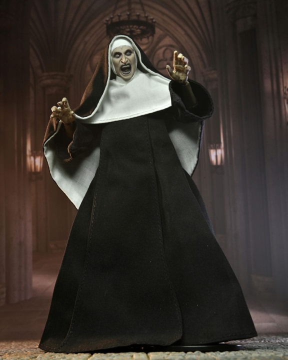 The Conjuring Universe Figure Ultimate The Nun (Valak) 18 cm