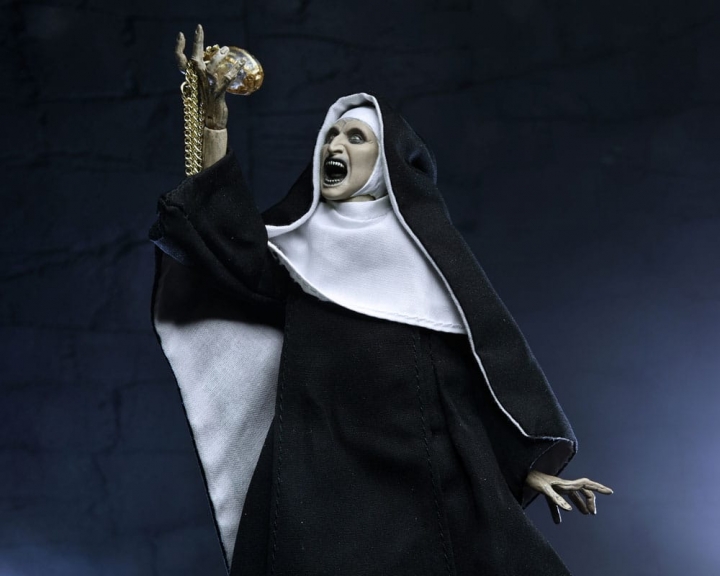 The Conjuring Universe Figure Ultimate The Nun (Valak) 18 cm