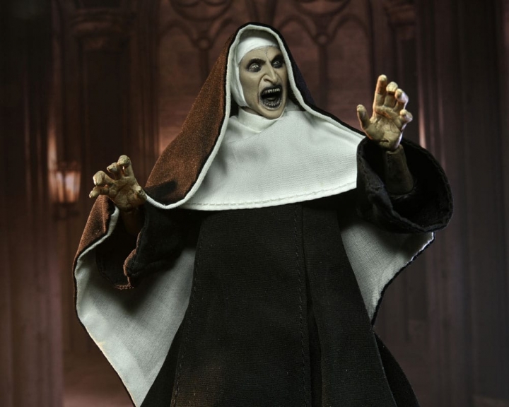 The Conjuring Universe Figure Ultimate The Nun (Valak) 18 cm