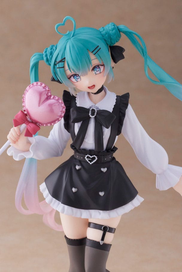 Hatsune Miku PVC Statue Fashion Subculture Version