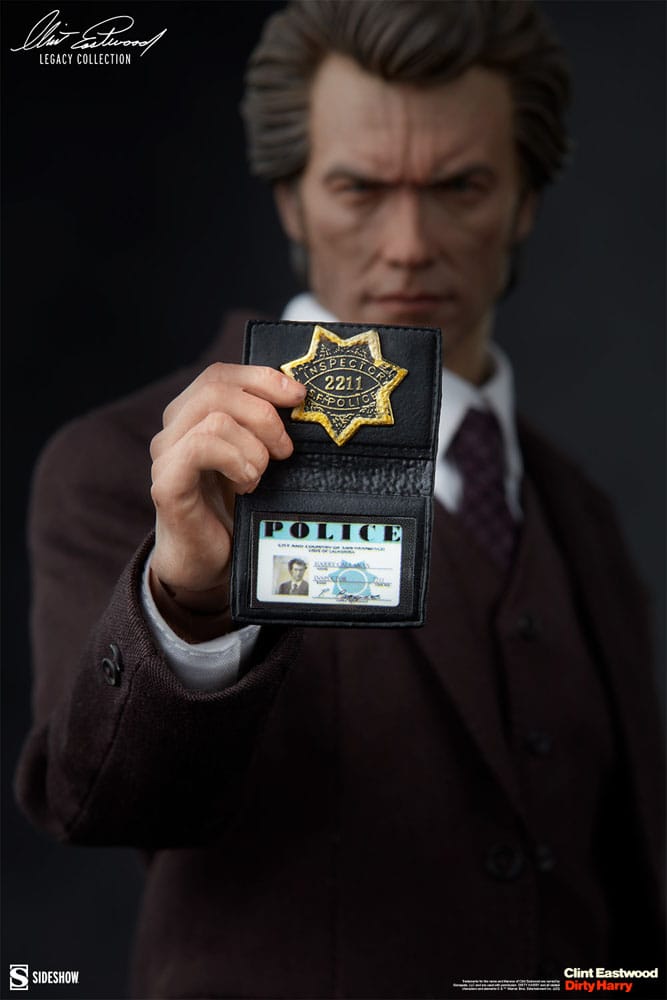 Clint Eastwood Legacy Collection Action Figure 1/6 Harry Callahan Final Act Variant 32 cm