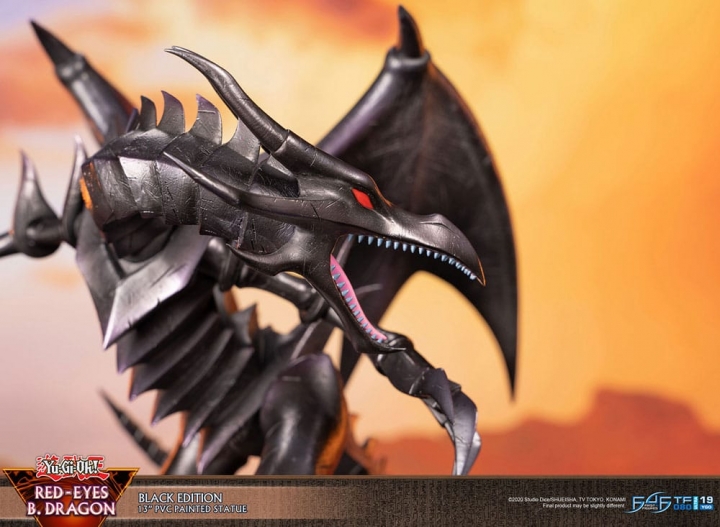 Yu-Gi-Oh! PVC Statue Red-Eyes Black Dragon / Purple Colour 33 cm