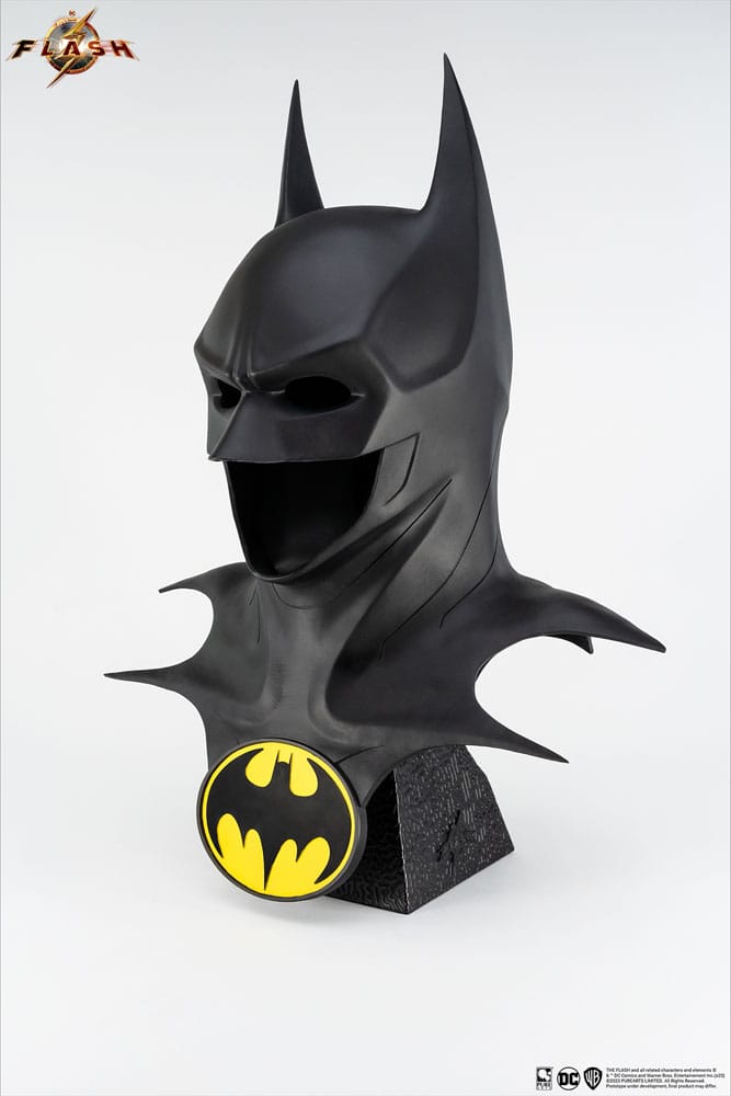 DC Comics Replica 1/1 Scale The Flash - Batman Cowl 53 cm