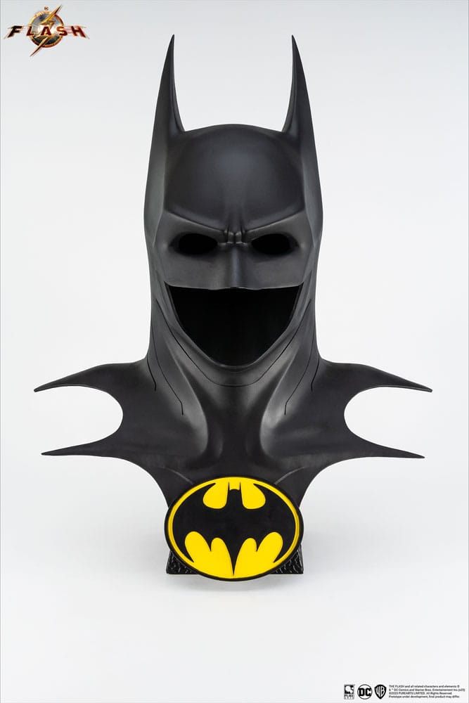 DC Comics Replica 1/1 Scale The Flash - Batman Cowl 53 cm