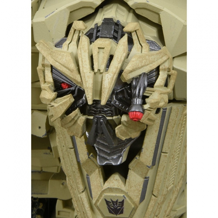 Transformers Masterpiece Movie Series Action Figure MPM-14 Bonecrusher 27 cm