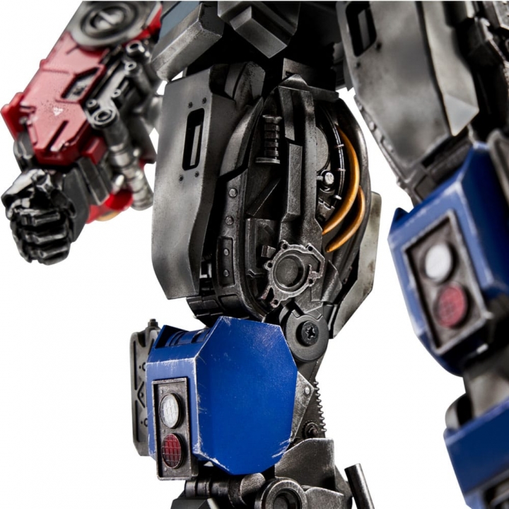 Transformers: Rise of the Beasts Interactive Optimus Prime Signature Series Limited Edition 42 cm