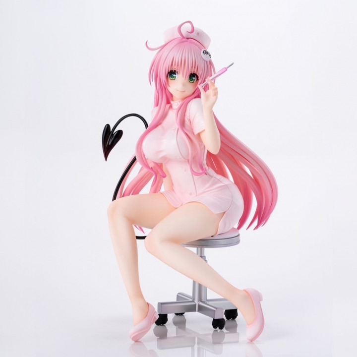 To Love-Ru Darkness Statue PVC Lara Satalin Deviluke Nurse Cos 26 cm