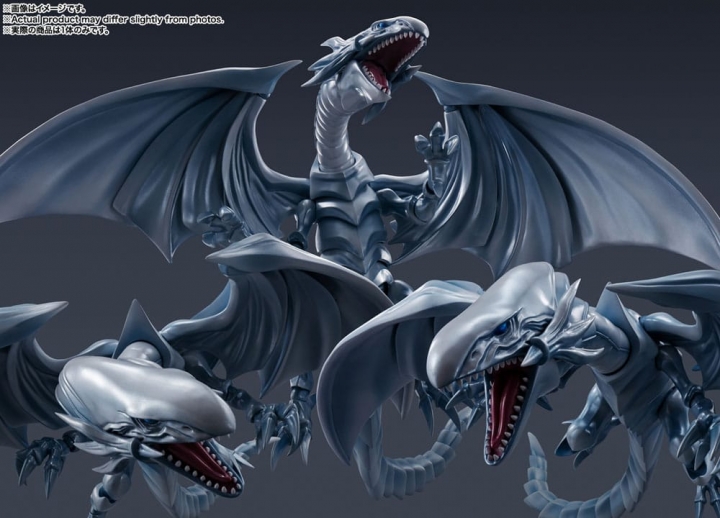 Yu-Gi-Oh! S.H. MonsterArts Action Figure Blue-Eyes White Dragon 22 cm