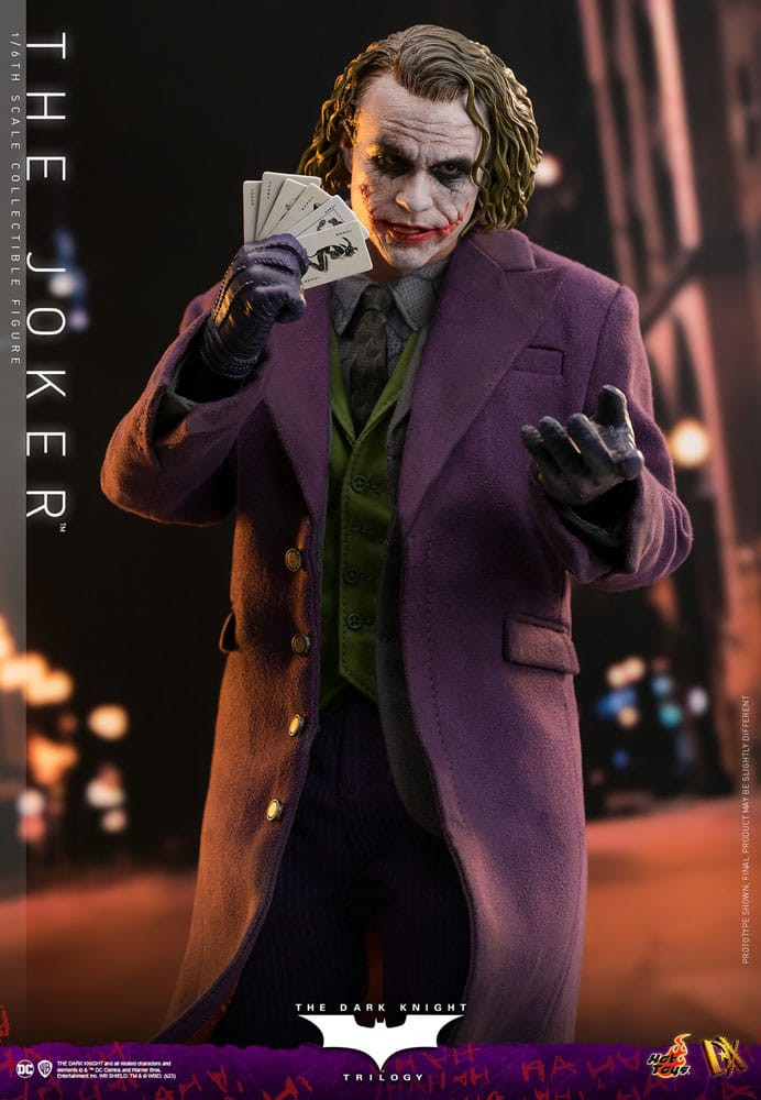 The Dark Knight DX Action Figure 1/6 The Joker 31 cm