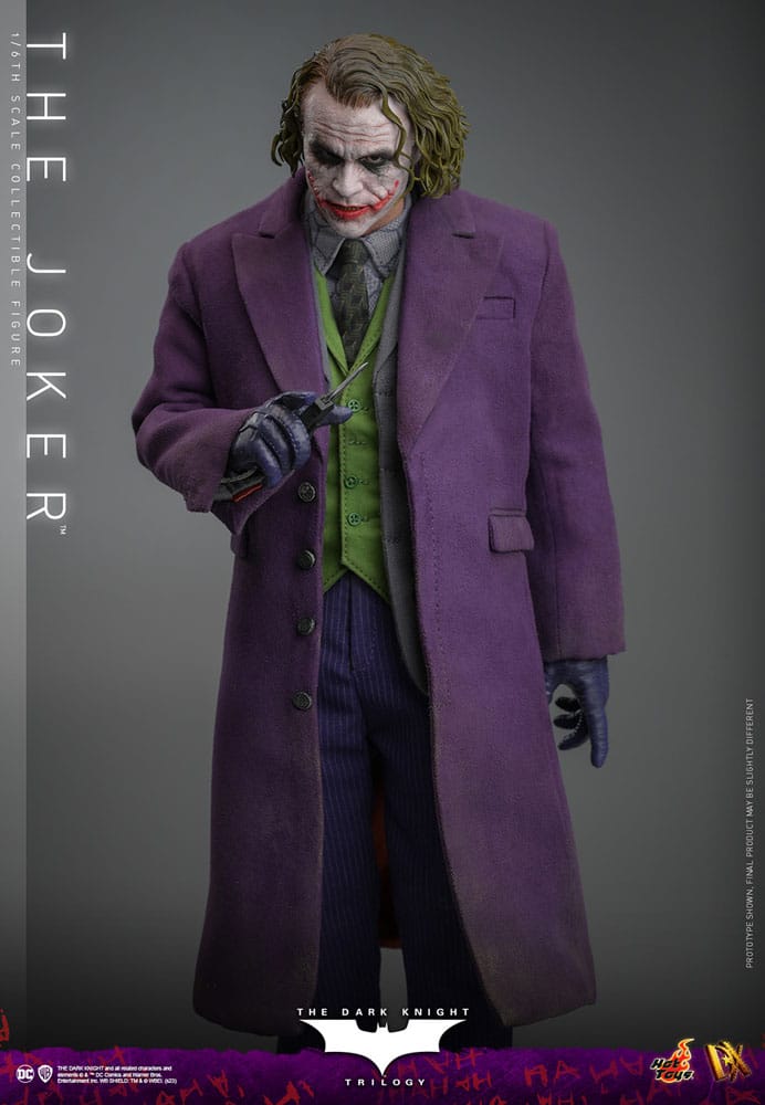 The Dark Knight DX Action Figure 1/6 The Joker 31 cm