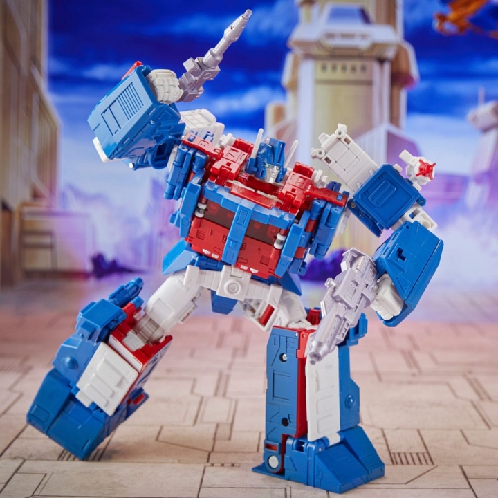 Transformers: The Movie Generations Studio Commander Class Action Figure 86-21 Ultra Magnus 24 cm