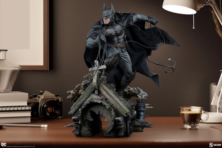 DC Comics Premium Format Statue Batman: Gotham by Gaslight 52 cm