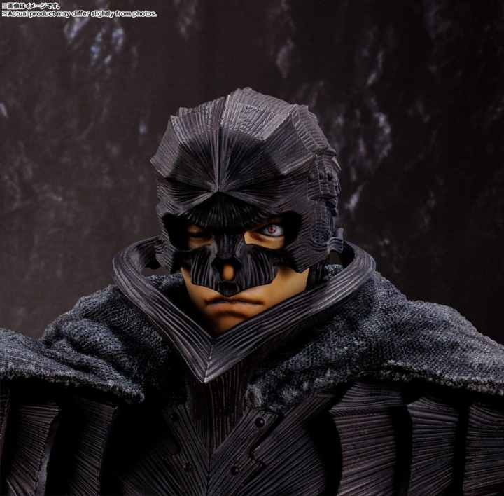 Berserk S.H. Figuarts Action Figure Guts Berserker Armor Heat of Passion 16 cm