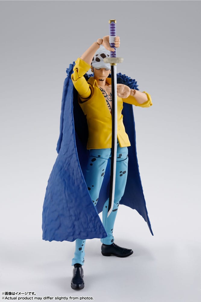 One Piece S.H. Figuarts Action Figure Trafalgar Law The Raid on Onigashima 16 cm