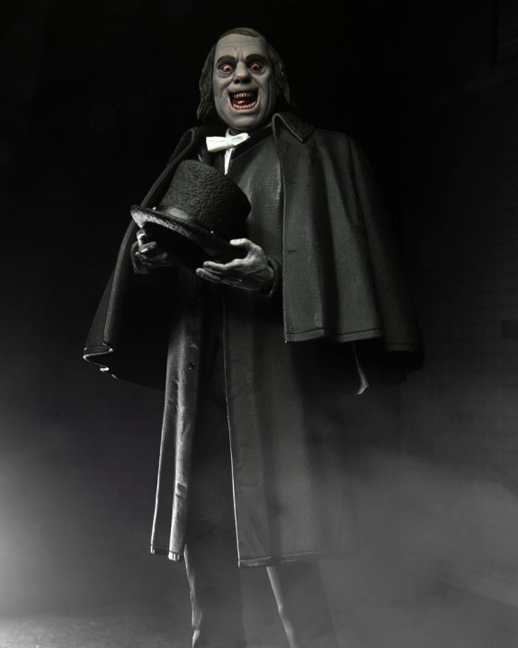 London after Midnight Action Figure Ultimate Professor Edward C. Burke 18 cm