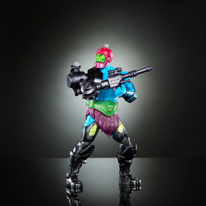 Masters of the Universe: New Eternia Masterverse Action Figure Man-At-Arms / Trap Jaw 18 cm