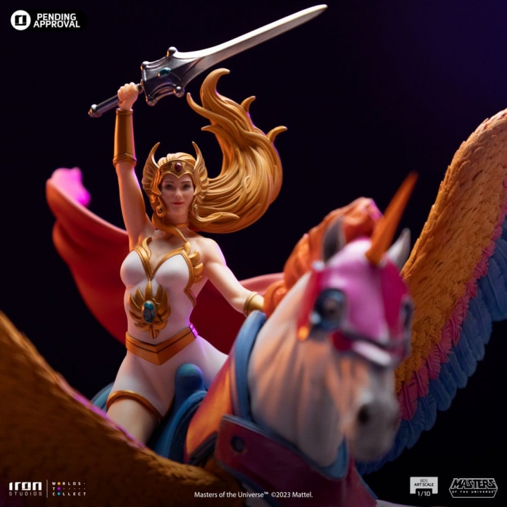 Masters of the Universe BDS Art Scale Statue 1/10 She-Ra and Swiftwind 42 cm