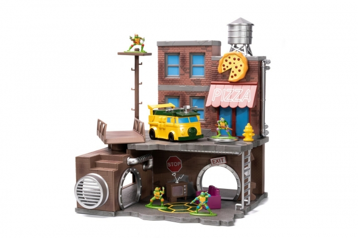 TMNT: Nano Scene Turtle Lair with 4 Metalfigs