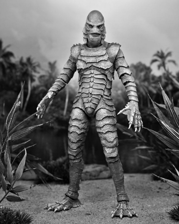 Universal Monsters Action Figure Ultimate Creature from the Black Lagoon B&W 18 cm