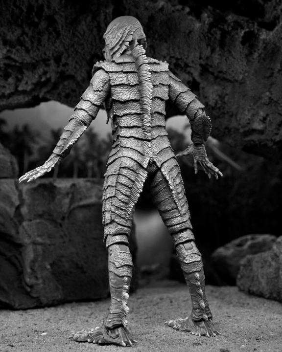 Universal Monsters Action Figure Ultimate Creature from the Black Lagoon B&W 18 cm